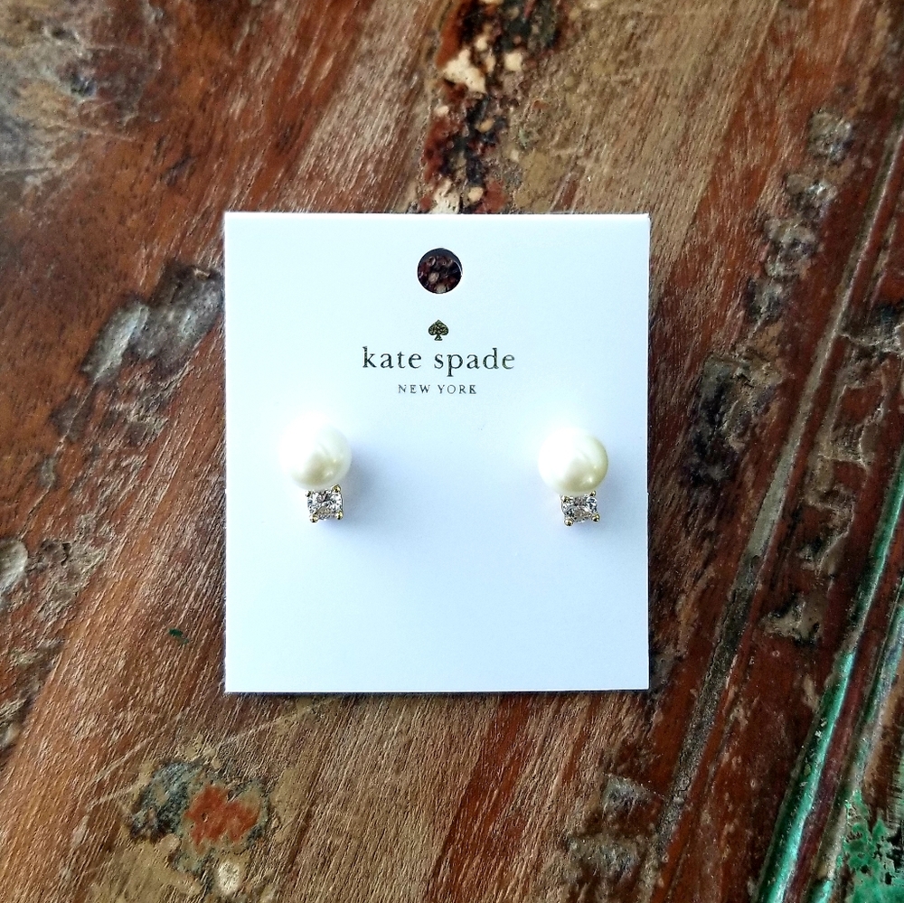 Kate Spade Pearls of Wisdom Stud Earrings